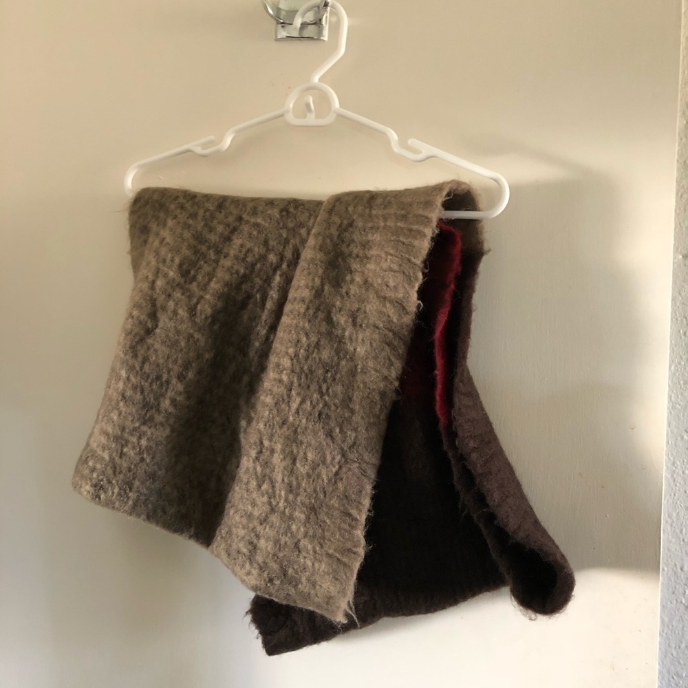 Color block scarf - Picture 2 of 3